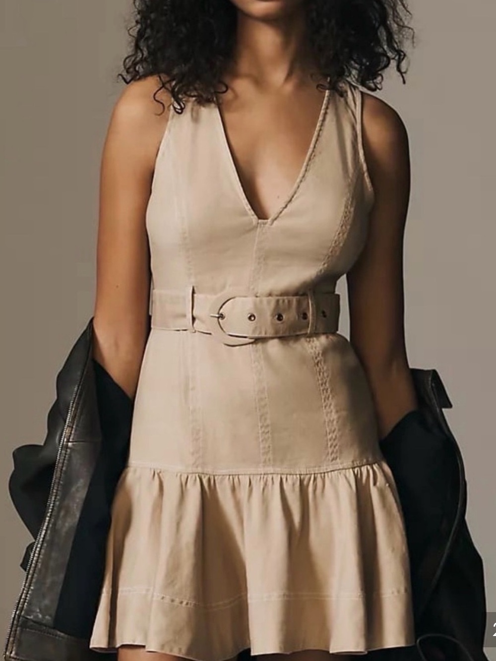 Anthropologie Maeve V-Neck Belted Drop-Waist Dress Tan
Pleat Fall Preppy NWT